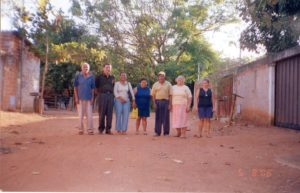 Luis Cesar Bueno visita comunidades em Luziânia
