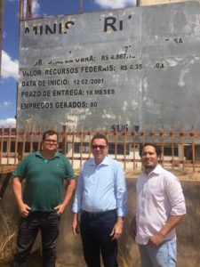 LUIS CESAR BUENO PEDE RETOMADA DE OBRAS PÚBLICAS EM SANTO ANTÔNIO DO DESCOBERTO 2