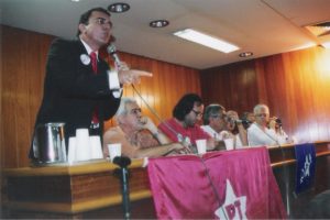 Luis Cesar Bueno   (9)