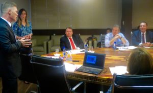 Luis Cesar Bueno participa de reunião da Unale 2