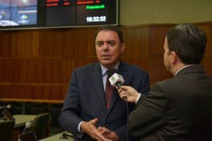 LUIS CESAR BUENO CONCEDE ENTREVISTA SOBRE HORARIO DE VERÃO