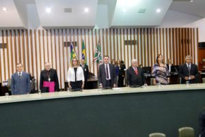 Luis Cesar Bueno   605229
