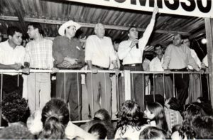 Luis Cesar Bueno  (9)
