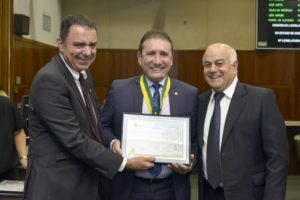 Luis Cesar Bueno em evento de estética 03
