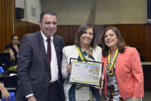 Luis Cesar Bueno em evento de estética 24