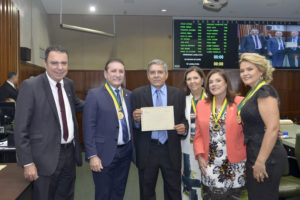 Luis Cesar Bueno em evento de estética 71