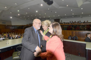 Luis Cesar Bueno em evento de estética 86